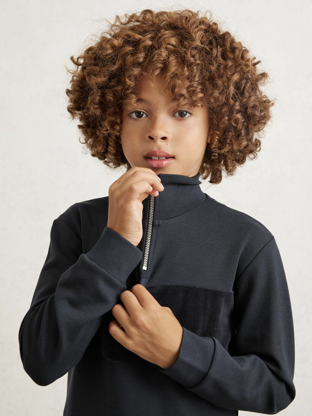 Reiss | 3-9 yrs Slim Fit Half-Zip Funnel Neck Velour Sweatshirt in Navy Blue